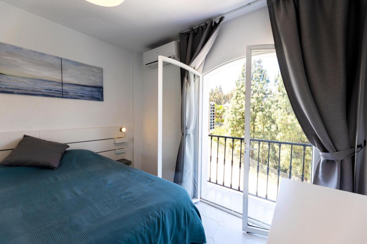 Sitio de Calahonda Spacious 2-Bedroom Apartment With Free Parking מראה חיצוני תמונה